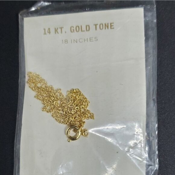 Vintage Jewelry - NIB Vintage 14kt Gold Tone 18" Necklace